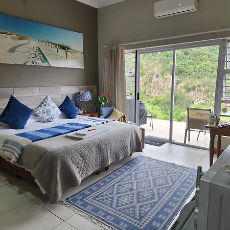 איסט לונדון Mackenzies Accommodation מראה חיצוני תמונה