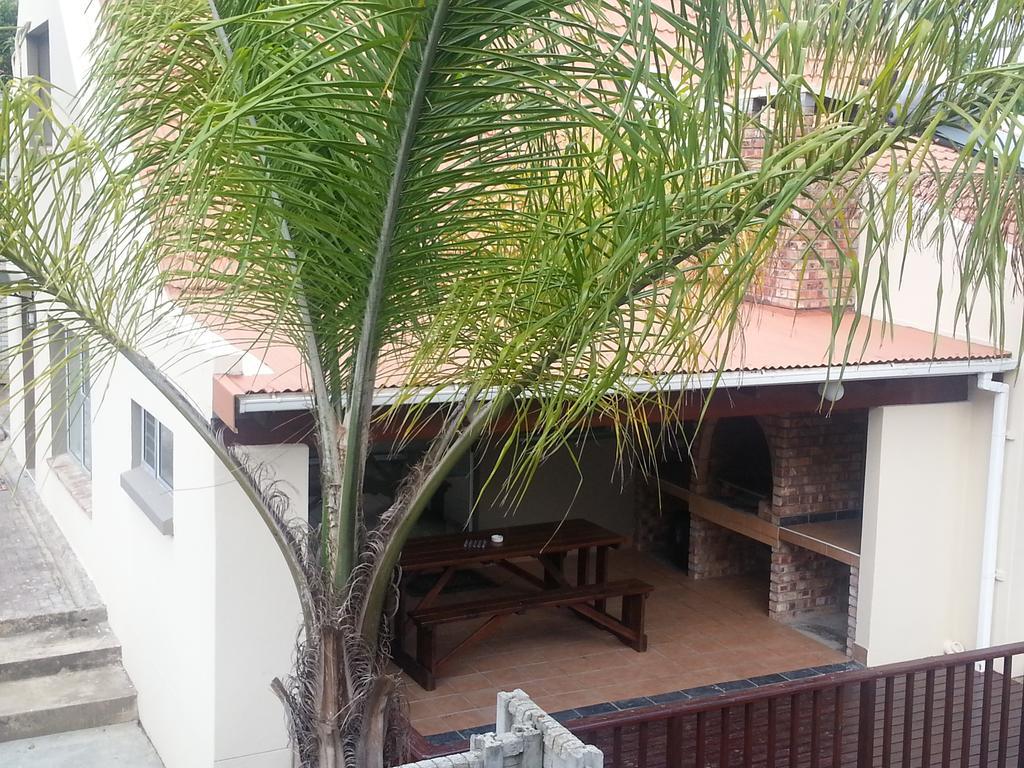 איסט לונדון Mackenzies Accommodation מראה חיצוני תמונה